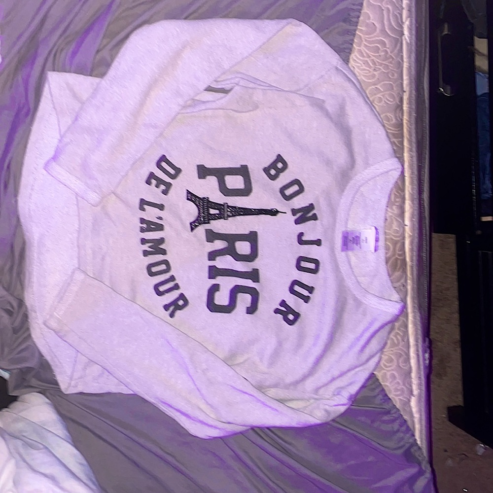 Jerry Leigh 100% gray sweater “Bonjour De L’amour” Paris, France Sweater